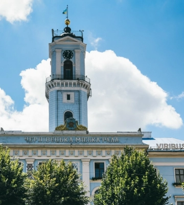 В Черновцах УПЦ (МП) лишили права пользования 22 земельными участками в громаде – СМИ