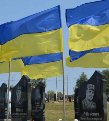 Уніфіковані надгробки планують встановлювати загиблим воїнам з Одеси