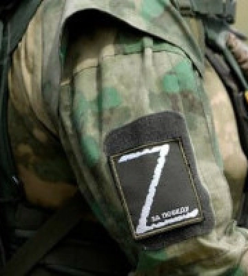 В Україні заочно засудили 9 військових РФ, які били, катували та погрожували вбивством мешканцю Бучі