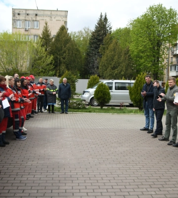 На Рівненщині автопарк «екстренки» поповнили 4 реанімобілями