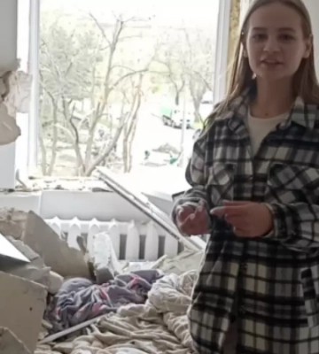 Миколаївська журналістка опинилася під завалами після влучання в її будинок російської ракети
