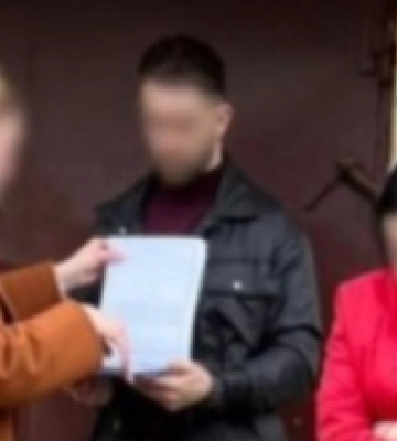 Матір дитини, яку хотіли продати у Луцьку, намагається встановити батьківство
