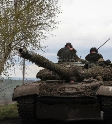 «Два фронта будут сыпаться». В Минобороны РФ готовятся к большому провалу оккупационной армии — Свитан