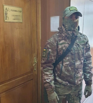 У Полтаві СБУ викрила голову суду, яка працювала на росію та здавала захисників Маріуполя