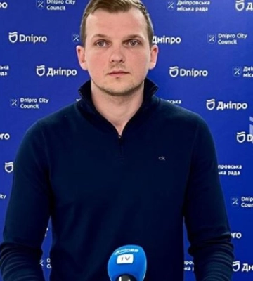 Дніпряни привчаються паркуватися за правилами: в інспекції з питань контролю за паркуванням відзначають зменшення порушень