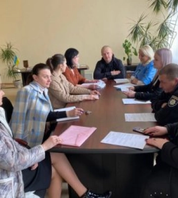 У Рахові відбулось засідання комісії з питань захисту прав дитини (ФОТО)