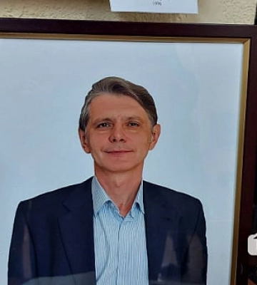 У Криворізькому педуніверситеті відкрили виставку робіт Володимира Томашевського