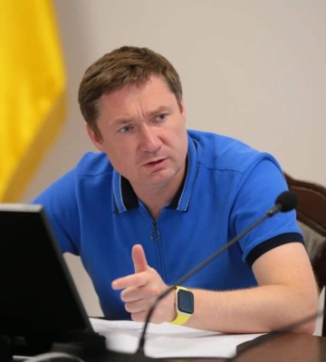 Повітряна тривога, посмертні нагороди, гуртожитки для ВПО: Козицький повідомив про головне за добу