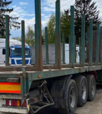 На Городоцькій фура збила 57-річного пішохода