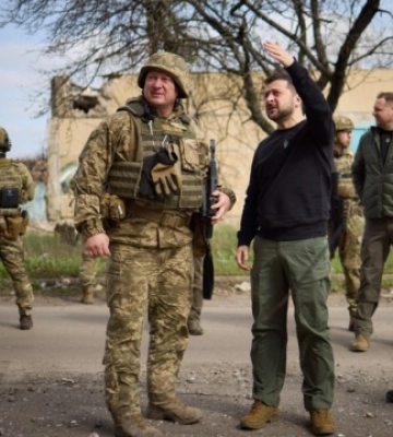 Зеленський відвідав передові позиції в Авдіївці