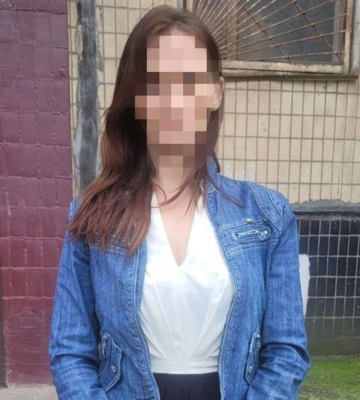 Пила пиво у громадському місці: у Кривому Розі затримали жінку з &quot;липовим&quot; паспортом