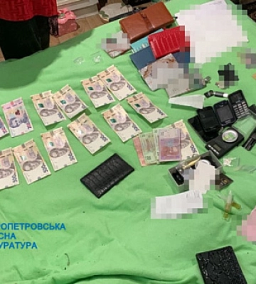 На Дніпропетровщині перекрили канал незаконного збуту метамфетаміну