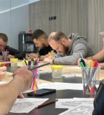 Поранені воїни центру НЕЗЛАМНІ проходять психологічну реабілітацію з арттерапією