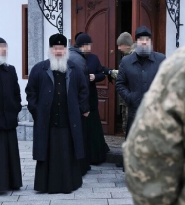 Деокупація Лаври. Мінкульту варто добиватися компенсації збитків