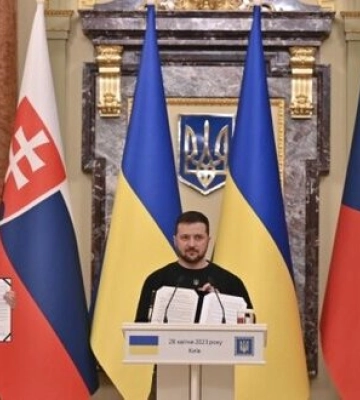 Зеленський разом із президентами Чехії та Словаччини підписали декларацію про підтримку євроатлантичної інтеграції України
