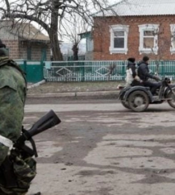Новая профессия - рашисты в Мелитополе ищут смотрящего за небом 