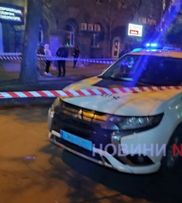 В центрі Миколаєва чоловік кинув гранату в людей