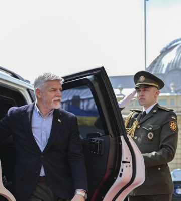 Президенти Чехії та Словаччини прибули з візитом до Києва (ФОТО/ВІДЕО)