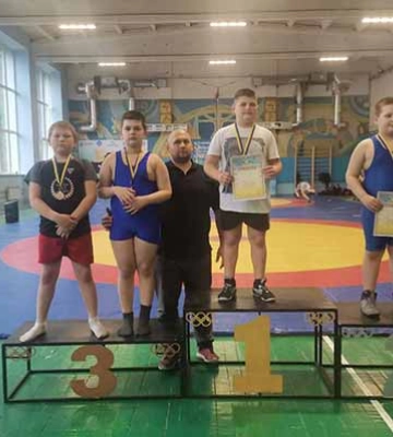 У Полтаві відбувся відкритий обласний турнір з греко-римської боротьби