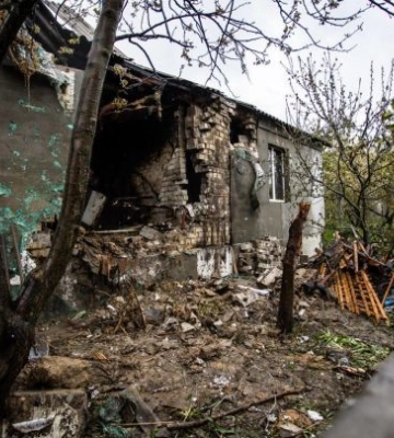 У Дніпрі собака врятувала цілу родину від російської ракети. Фото