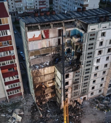 У ДСНС розповіли деталі рятувальної операції після ракетного удару росіян по багатоповерхівці в Умані