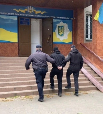 В Одесі 29-річний чоловік &quot;замінував&quot; військомат, - ФОТО, ВІДЕО