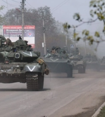 Военная техника оккупантов вторые сутки движется через Мариуполь