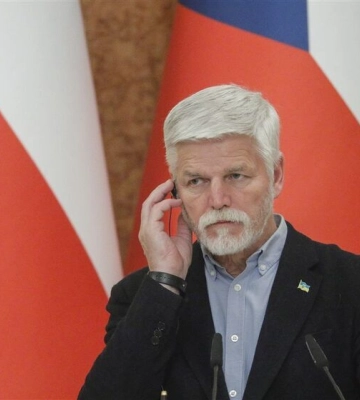 Украина и Чехия подготовили проекты по совместному производству оружия, учебных самолетов и ремонту танков – Павел