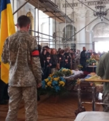 У Луцьку провели в останню путь загиблих Олександра Гнатюка та Миколу Маргасюка