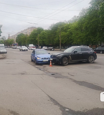 В Кривом Роге произошло ДТП с пострадавшими