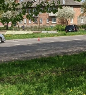 На Волині зіткнулися мінівен та легковик: від удару Volkswagen злетів у кювет