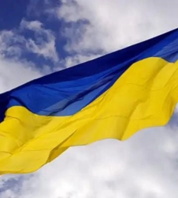 Оккупанты скупают скотч и роют окопы под Мелитополем в ожидании контрнаступления ВСУ 