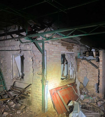 Окупанти обстріляли Нікополь, пошкоджено будинки