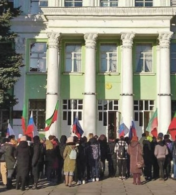 В Мелитополе предателям-бюджетникам не платят зарплату и больничные
