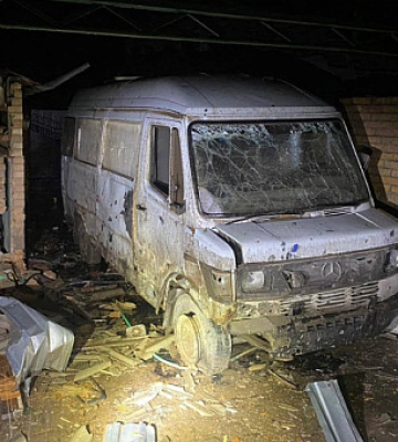 Ворожа артилерія накрила Нікополь, пошкоджені будинки та лінія електропередач