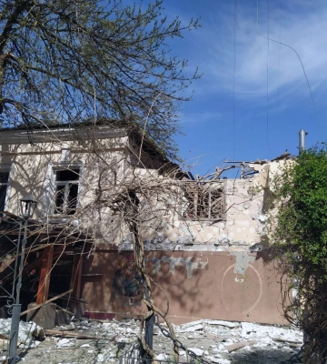 Унаслідок обстрілу Херсонського ринку загинув чоловік