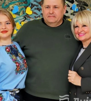 «Кожен має допомагати так, як може» - педагоги та школярі Дніпра розповіли, як разом підтримують ЗСУ