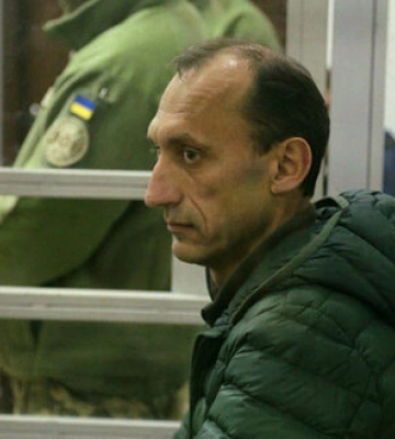 Суд оставил экс-разведчика Червинского под стражей