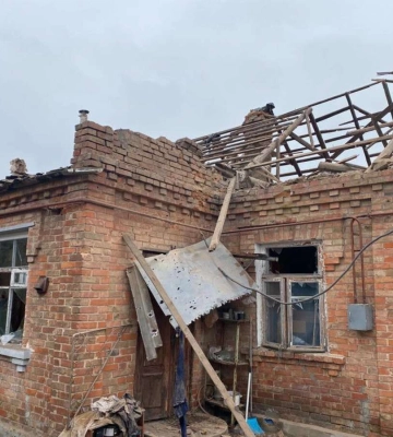 Окупанти двічі за день обстріляли Нікополь на Дніпропетровщині: загинув чоловік