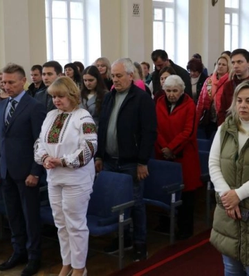 Відкриття нового факультету в полтавському університеті та приватизація виробничого будинку — головне за 30 квітня