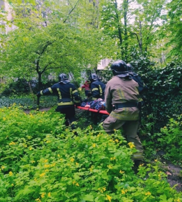 В Одесі 70-річна жінка випала з вікна п’ятого поверху (ФОТО)