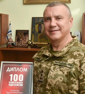 ОК «Південь» покарало воєнкома з Одеси, який володіє «Мерседесом» і віллою в Іспанії: деталі
