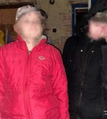 «Спали в одній із господарчих споруд» - поліцейські Полтавщини розшукали двох неповнолітніх дівчат