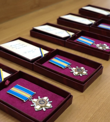 На Харьковщине семьям погибших нацгвардейцев передали государственные награды