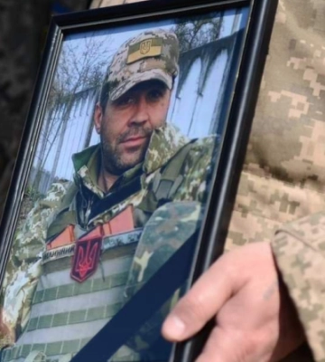 Сьогодні Рівне провело в останню путь ще одного захисника