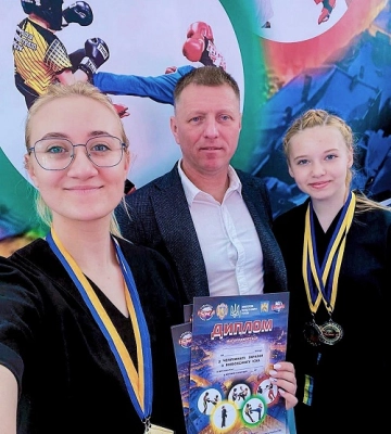 Вихованки миколаївської спортшколи вибороли &quot;золото&quot; у Львові
