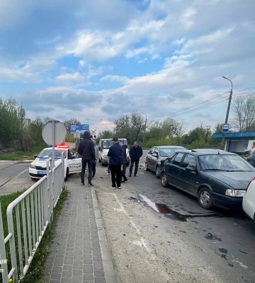 Винуватець був п&amp;#039;яний: подробиці масштабної ДТП у Луцьку за участю «кадилака»