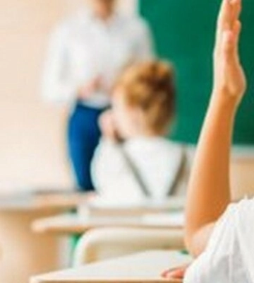 Чи закриватимуть школи в Одесі та чи відрахують учнів, які перебувають за кордоном: пояснюють в міськраді