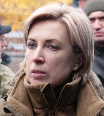 Київ радить українцям на окупованих територіях не брати російські паспорти