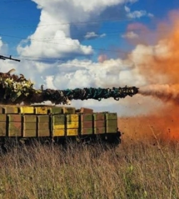 Ворог веде наступальні дії Бахмутському та Мар’їнському напрямках. Йдуть важкі бої за Бахмут та Мар’їнку. Відбито 30 атак росіян, -&amp;hellip;